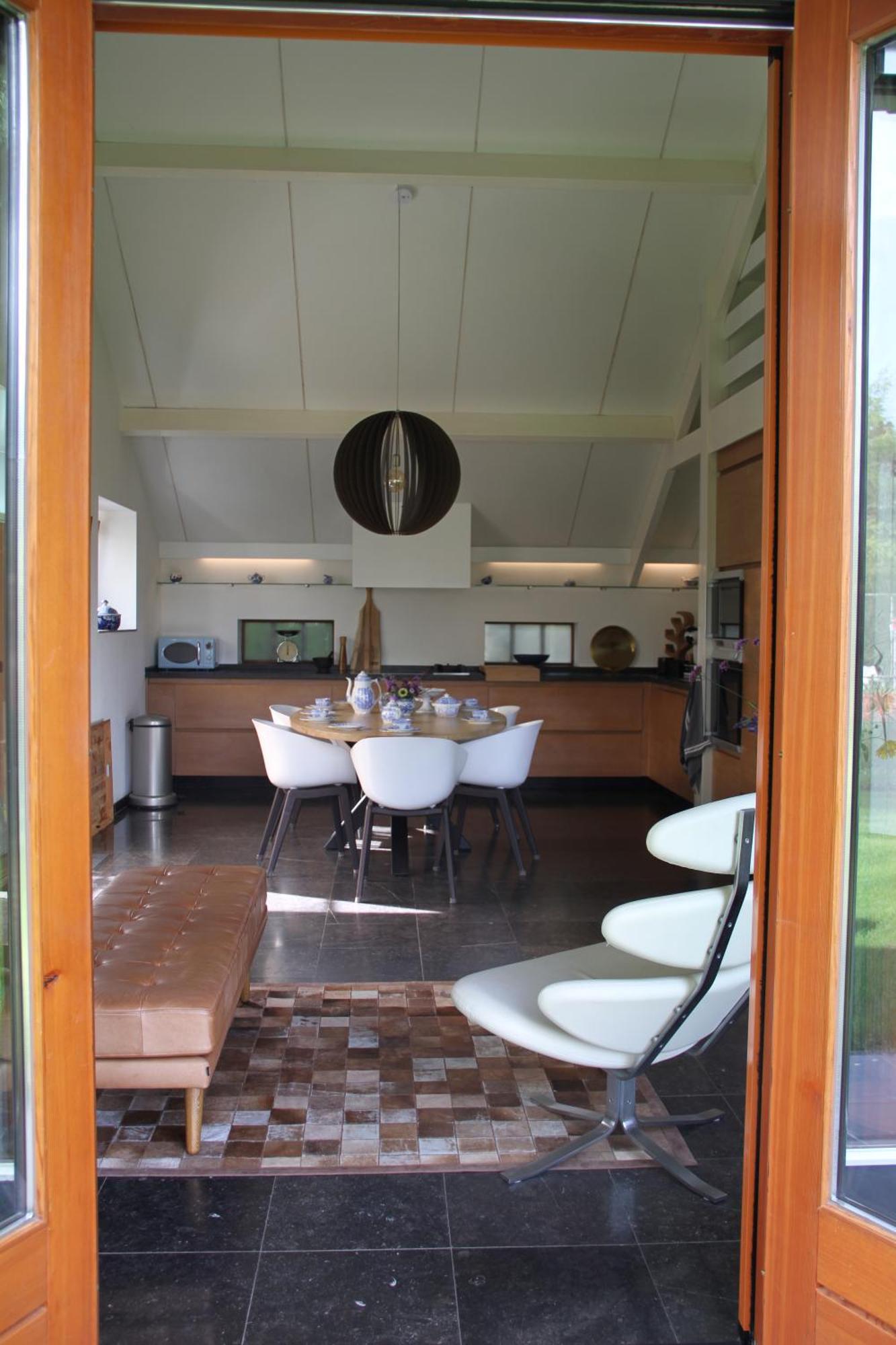 Familiehuis De Betuwe met kunstgras tennisbaan en sauna Villa Erichem Buitenkant foto