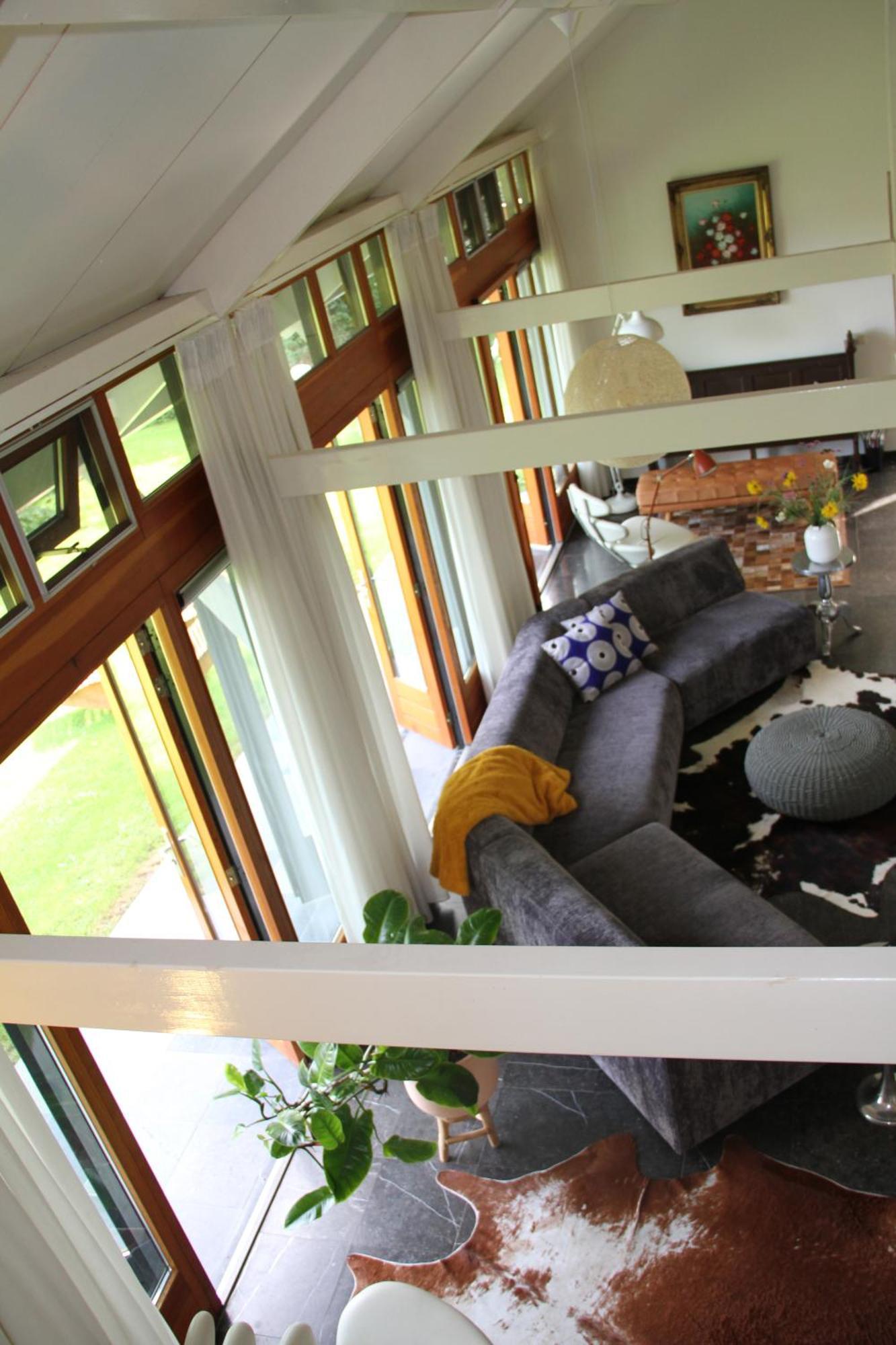 Familiehuis De Betuwe met kunstgras tennisbaan en sauna Villa Erichem Buitenkant foto